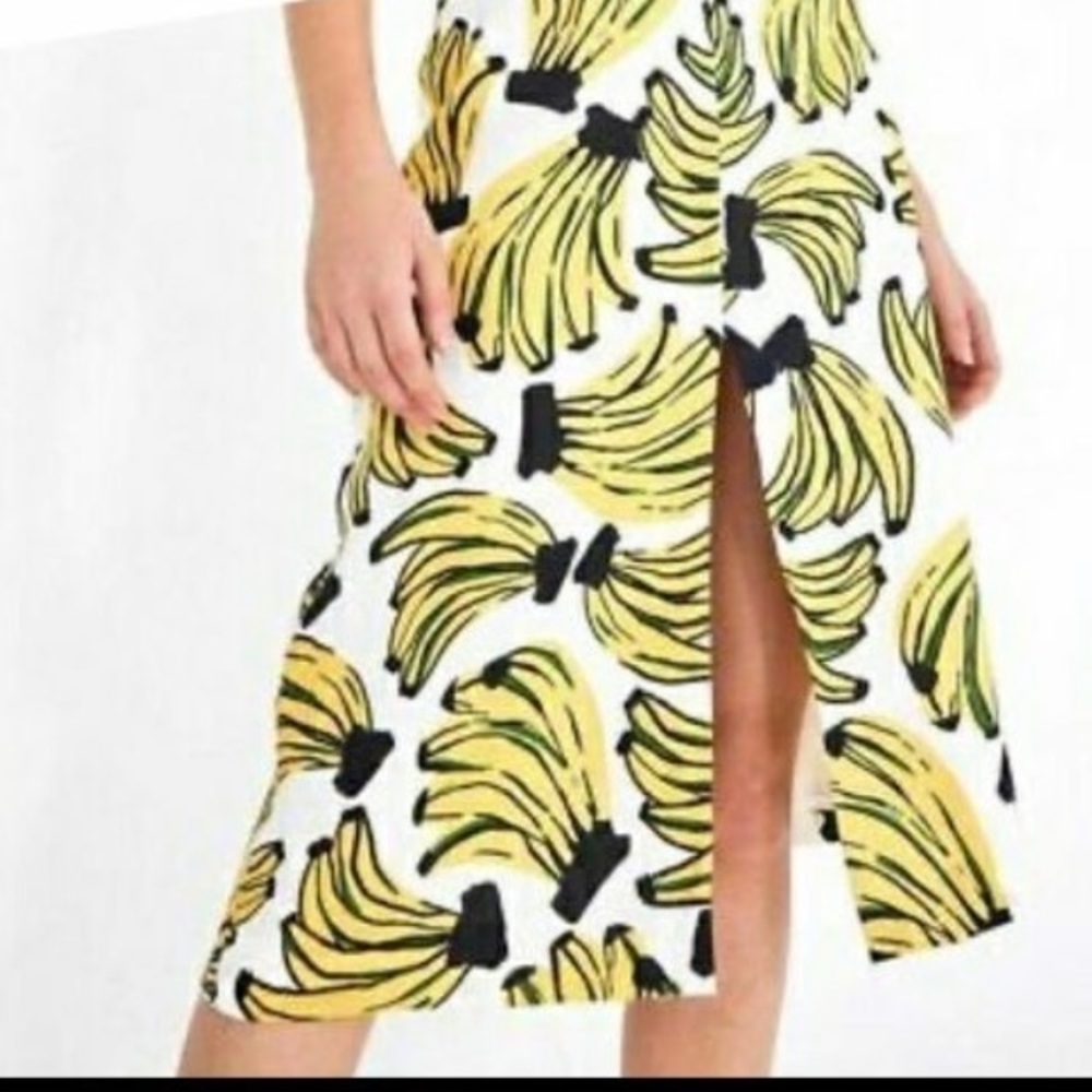 Farm Rio Bossa Banana Skirt size XS never worn!
